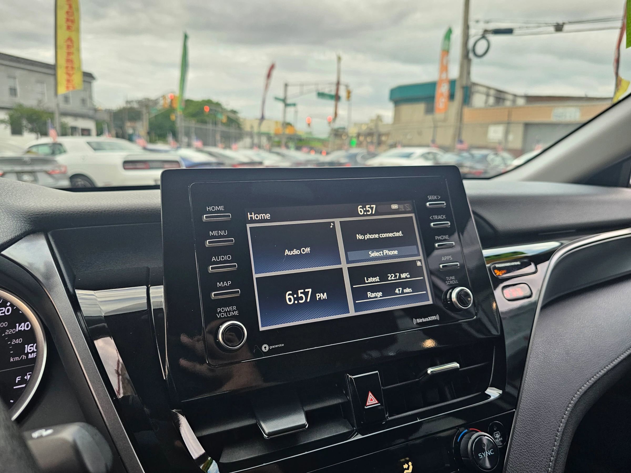 Used 2023 Toyota Camry LE FWD image 24