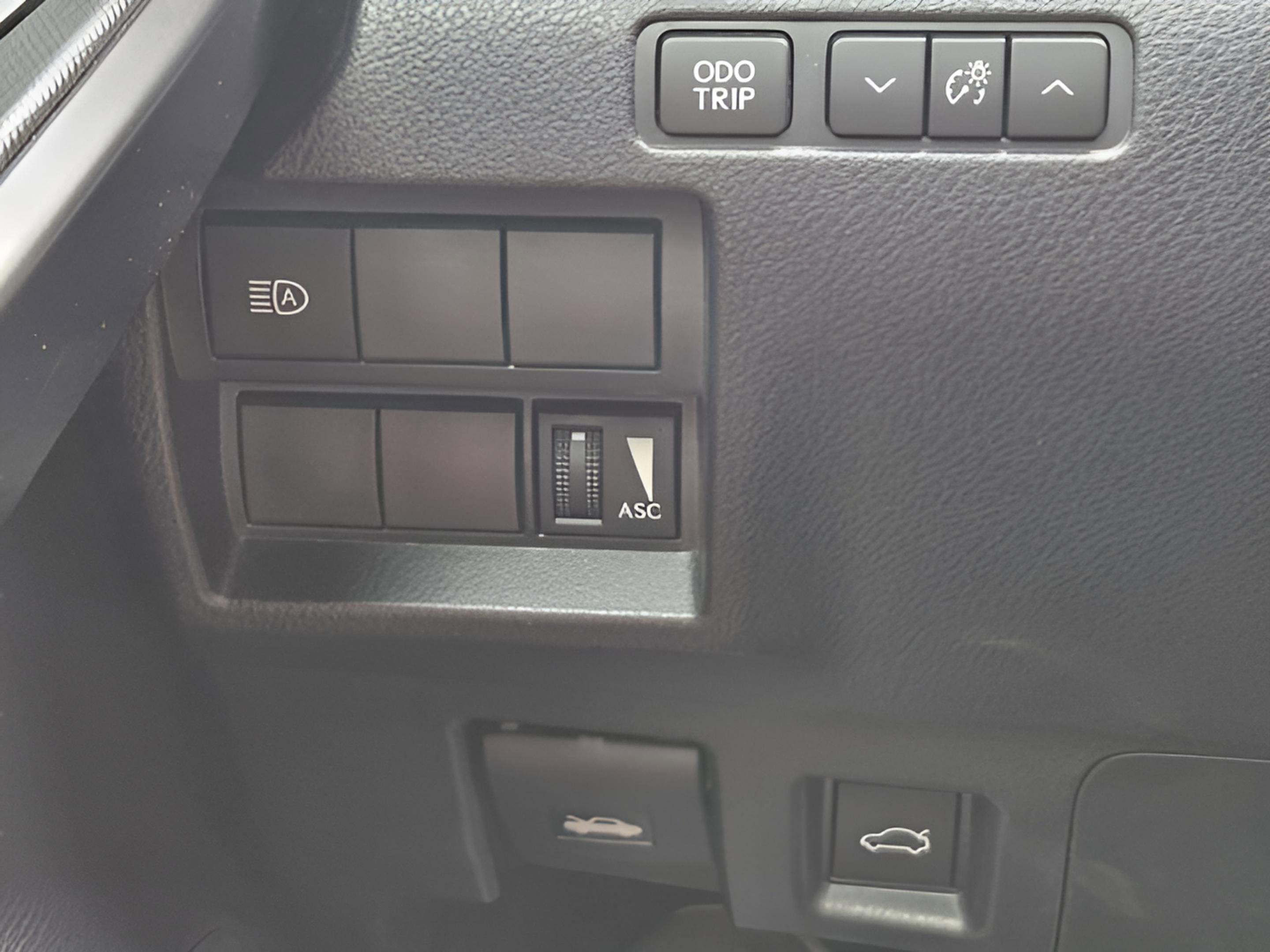 Used 2021 Lexus IS 350 F Sport w/ Accessory Package image 17