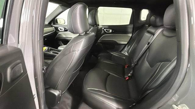 Used 2023 Jeep Compass Limited w/ Sun and Sound Group AWD/4WD image 27