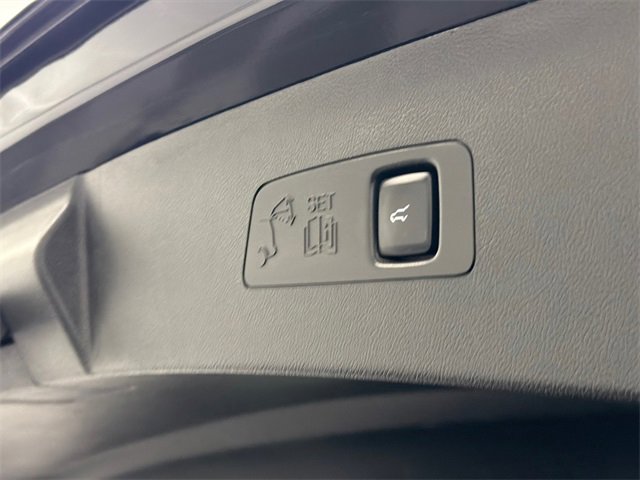 Used 2022 Lincoln Corsair FWD image 9