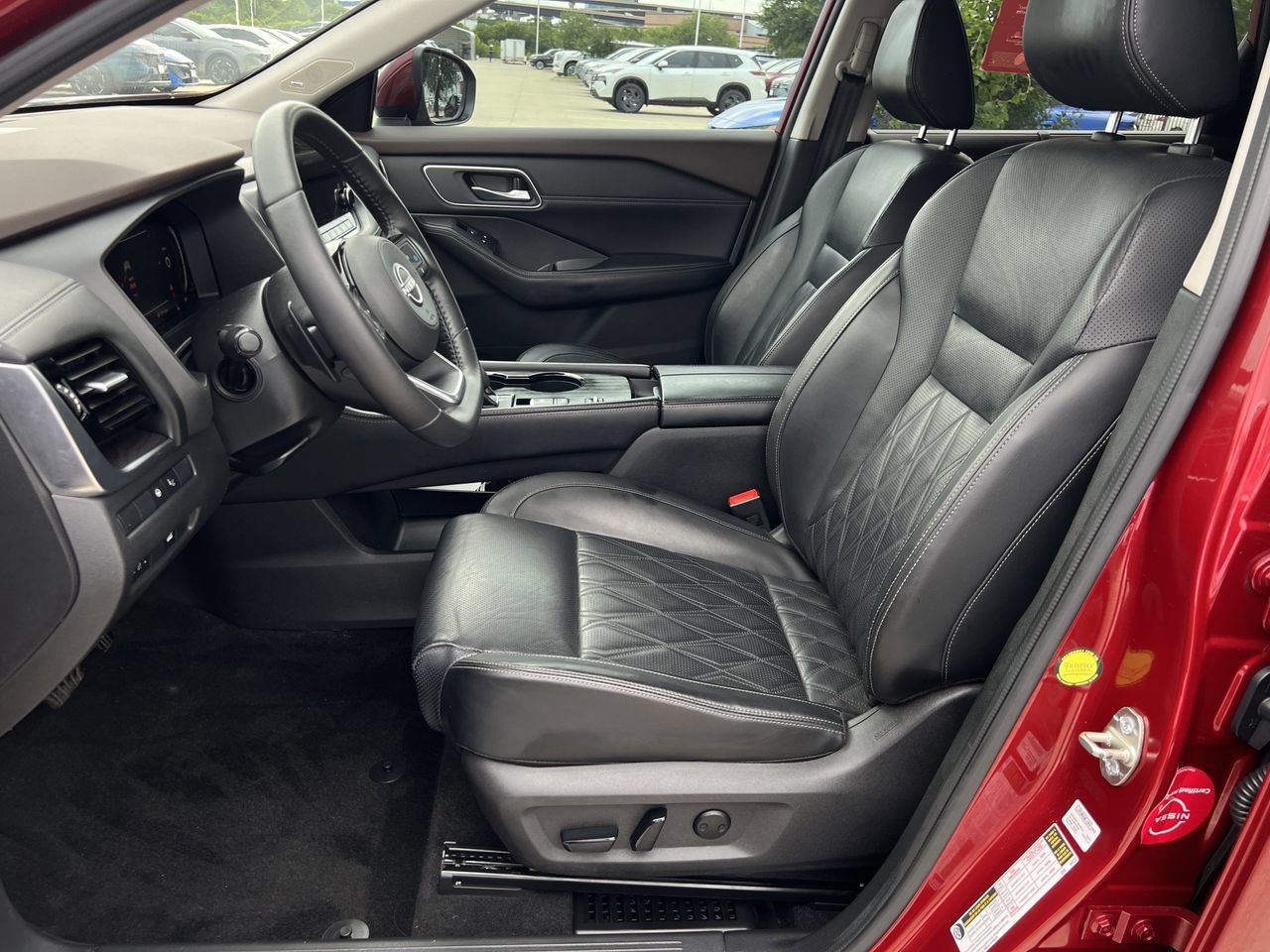 Used 2023 Nissan Rogue Platinum w/ Platinum Premium Package FWD image 21
