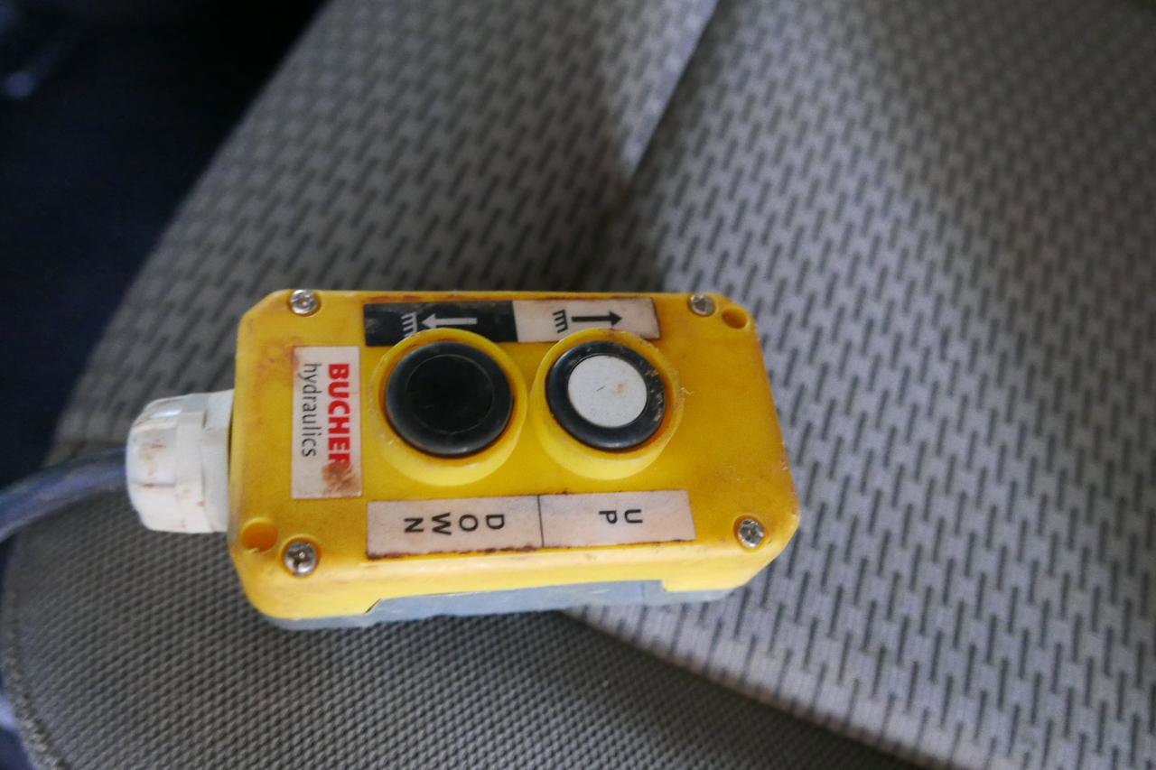 Used 2021 Ford F550 XLT 4WD Crew Cab 203 WB 84 C image 17