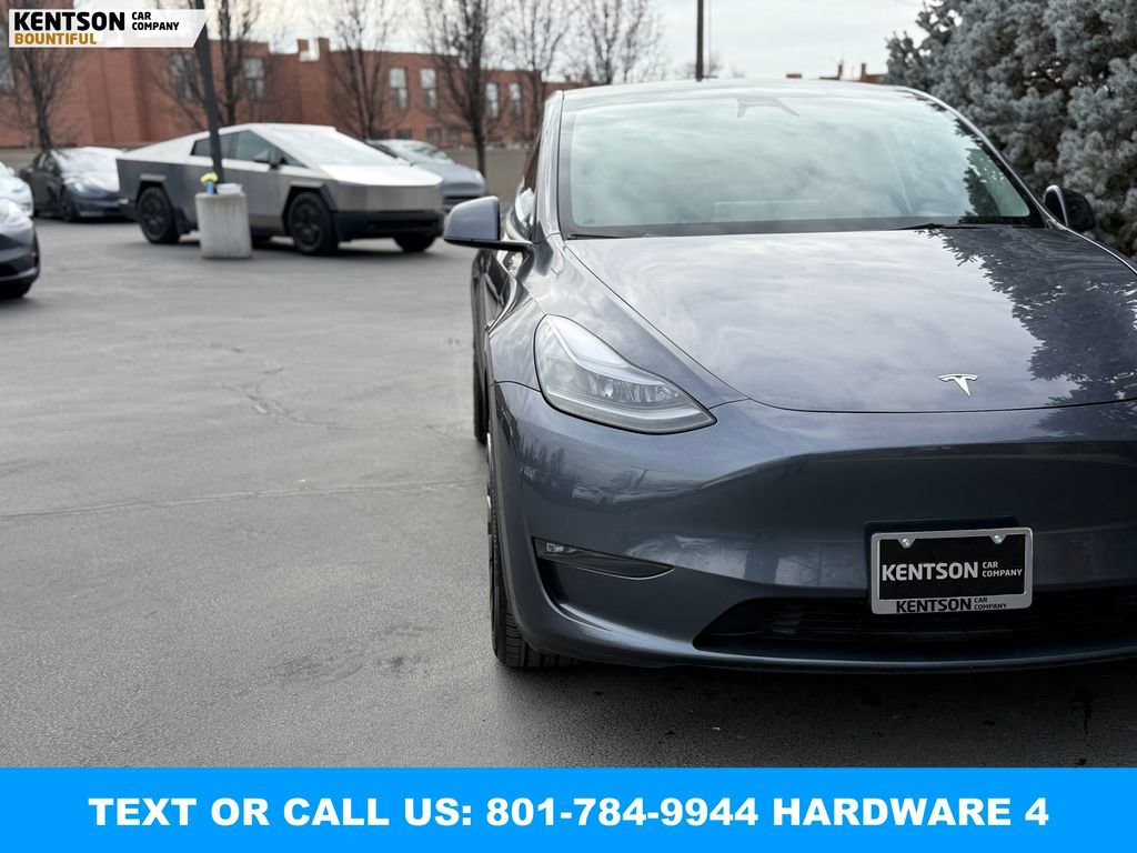 Used 2023 Tesla Model Y Long Range image 12