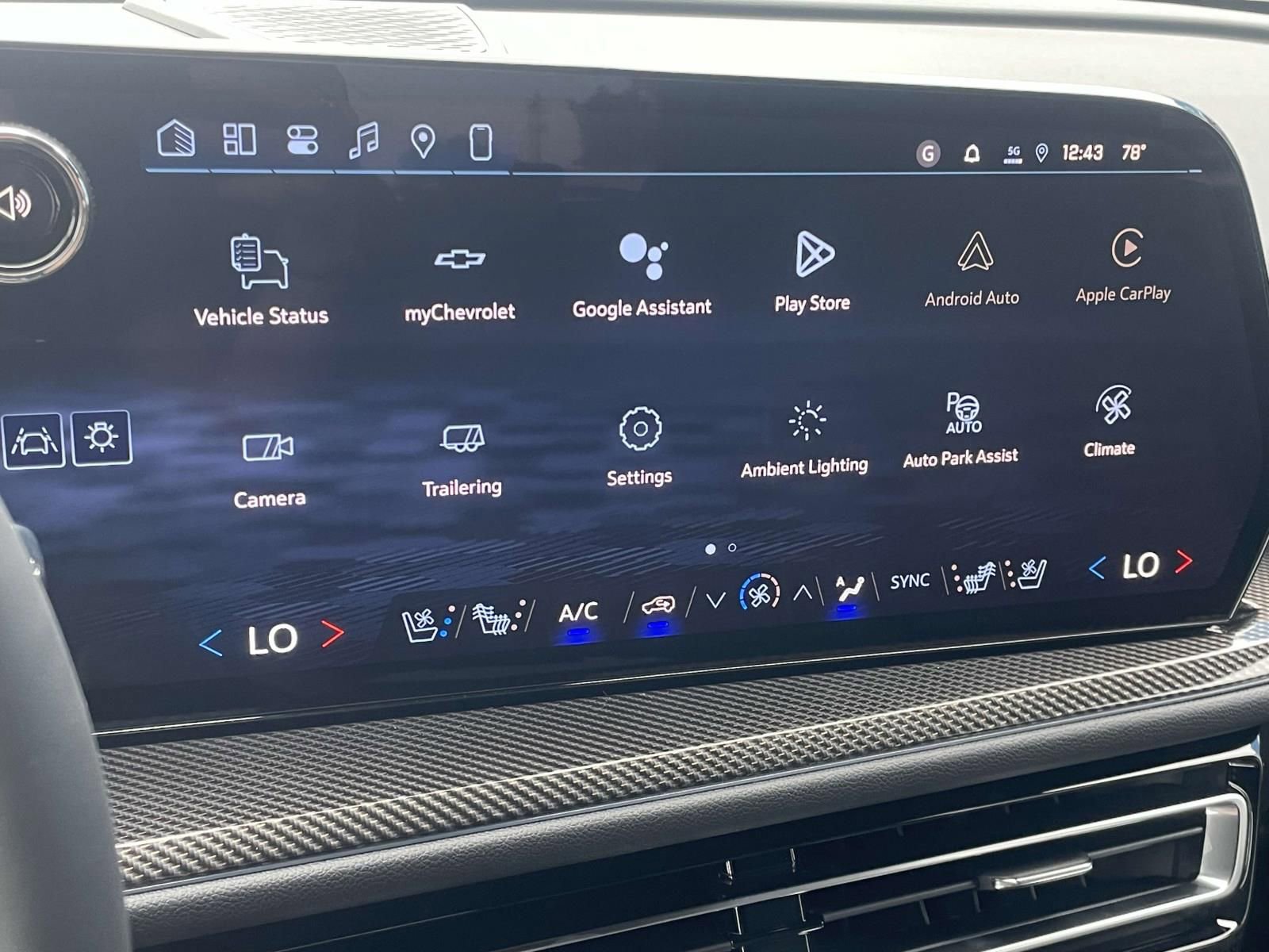 New 2026 Chevrolet Traverse High Country image 11