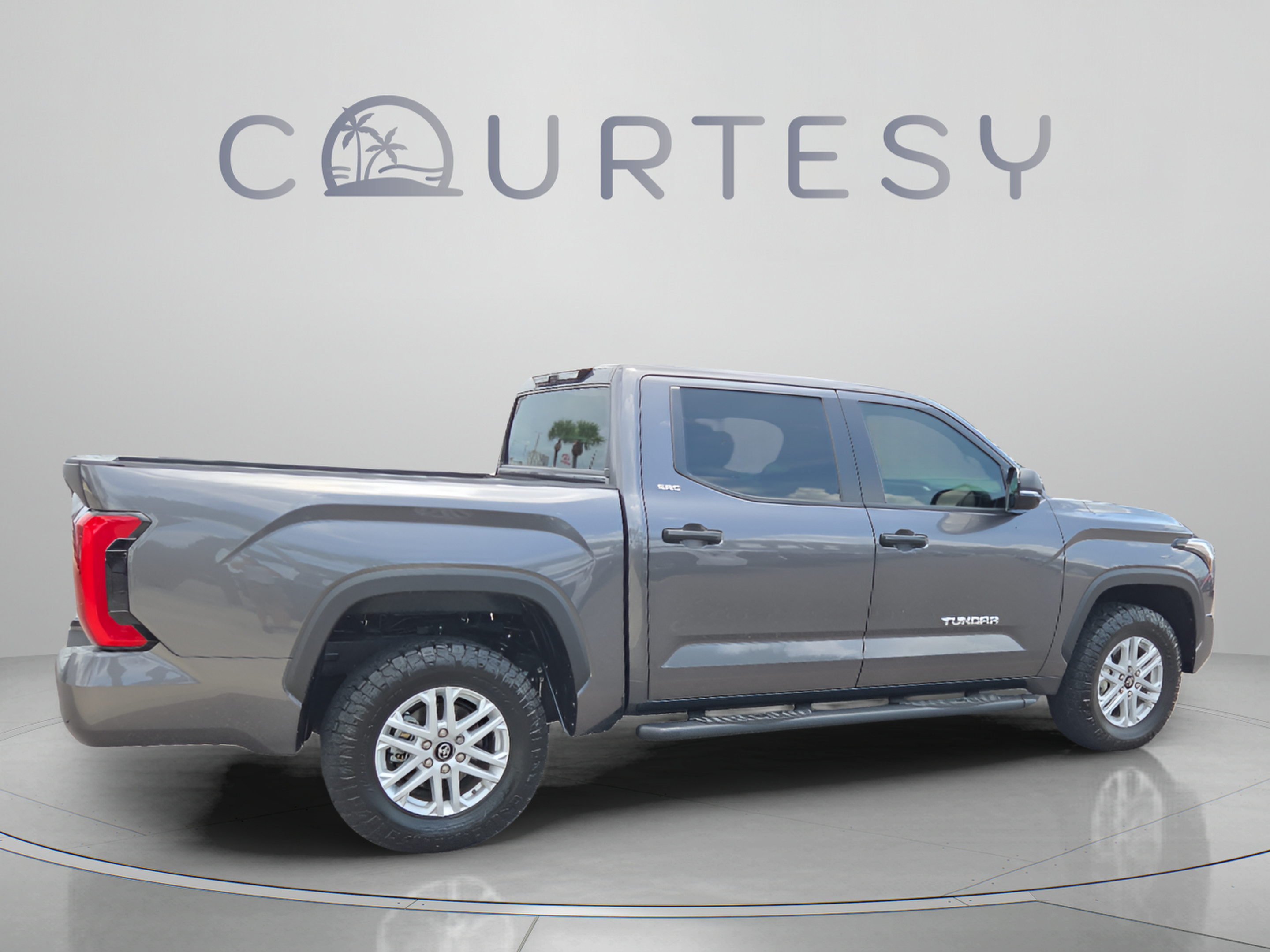 Certified 2025 Toyota Tundra SR5 w/ SR5 Convenience Package AWD/4WD image 5