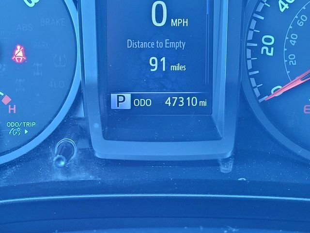 Used 2020 Toyota Tacoma SR image 25