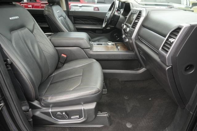 Used 2019 Ford Expedition Platinum RWD image 19