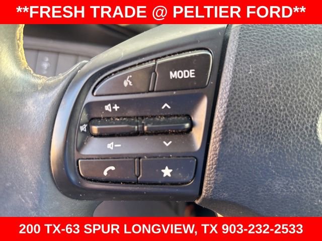 Used 2023 Hyundai Venue Limited image 10