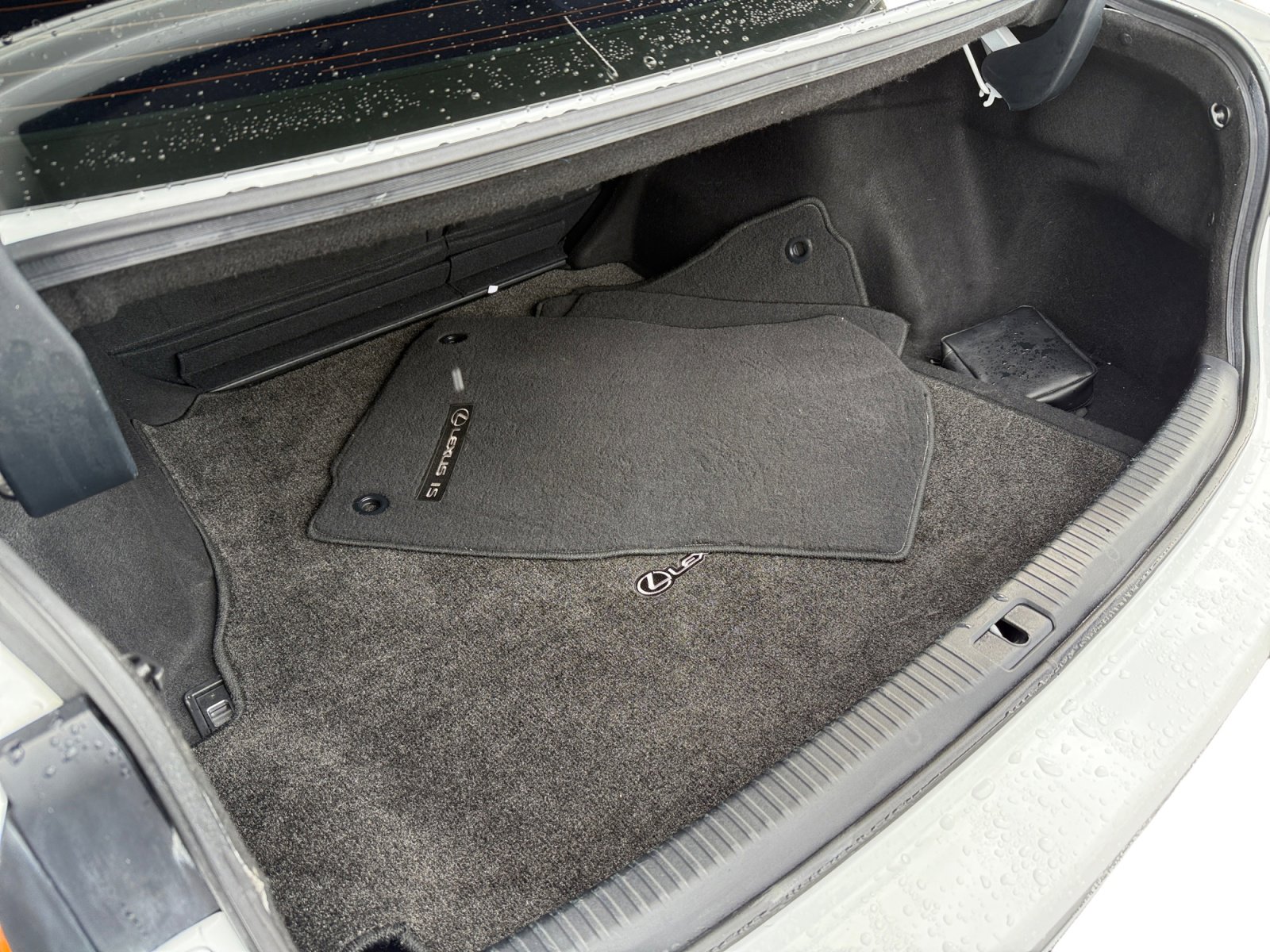 Used 2020 Lexus IS 350 F Sport image 12