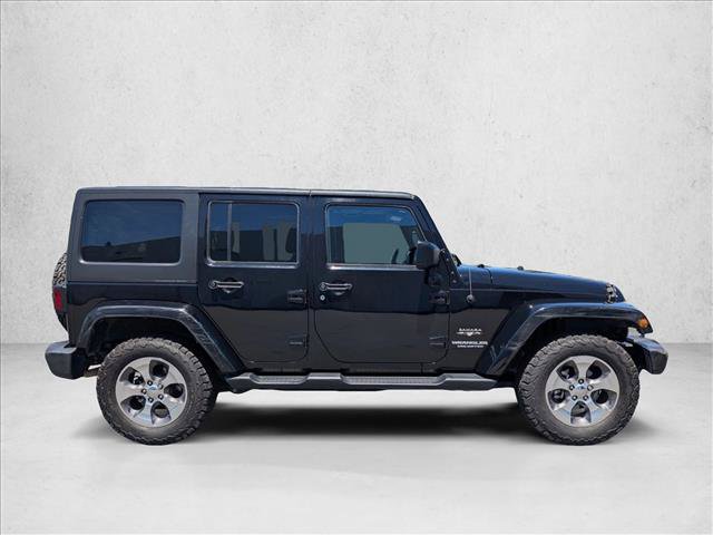 Used 2017 Jeep Wrangler Unlimited Sahara AWD/4WD video 4