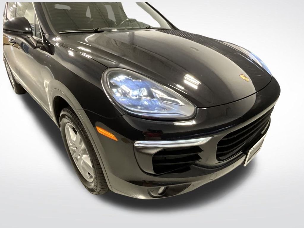 Used 2016 Porsche Cayenne image 11