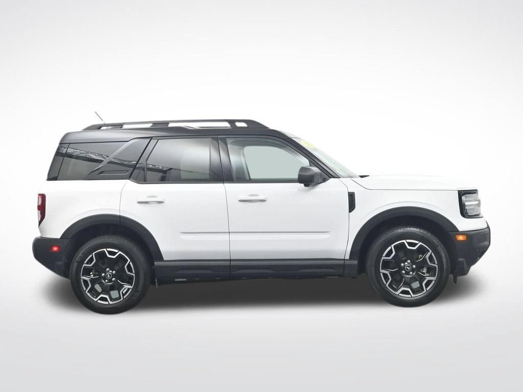 Certified 2025 Ford Bronco Sport Outer Banks w/ Outer Banks Tech Package+ AWD/4WD image 4