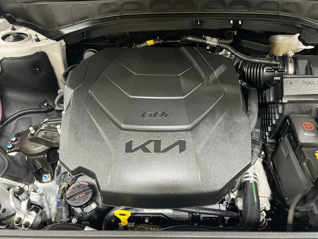 Certified 2024 Kia Telluride EX w/ EX Captain's Chair Package FWD image 36