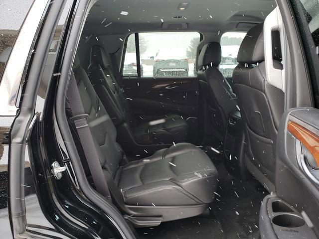 Used 2017 Cadillac Escalade 4WD image 16