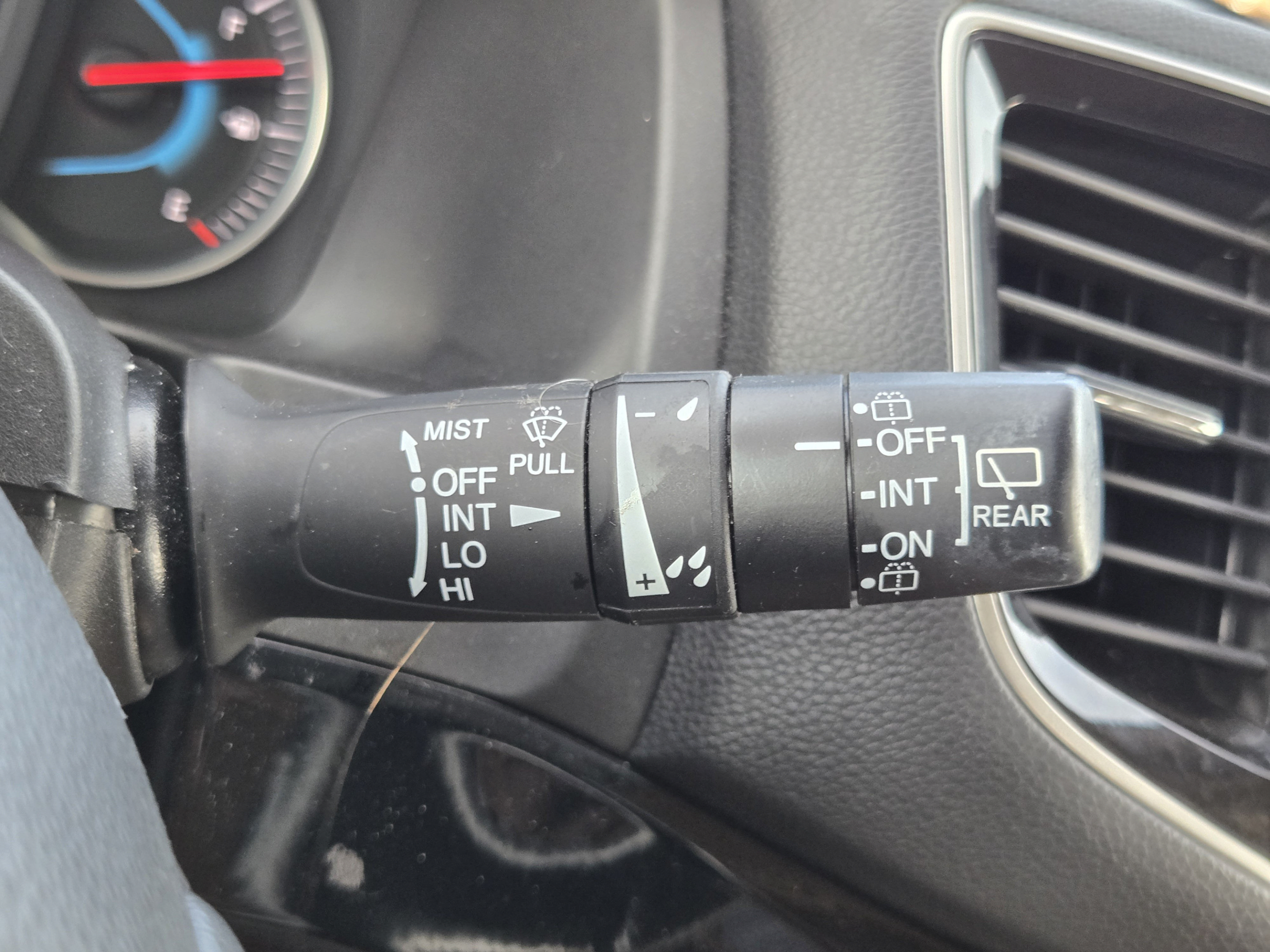 Used 2019 Honda Pilot Touring image 17