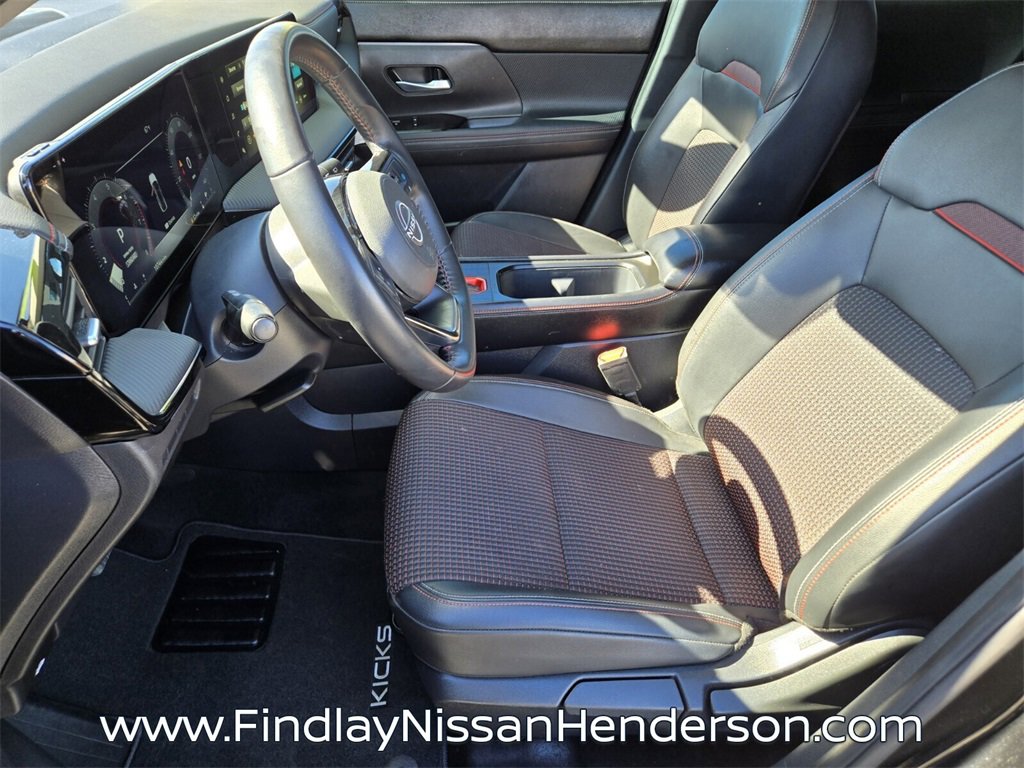 Used 2025 Nissan Kicks SR image 10