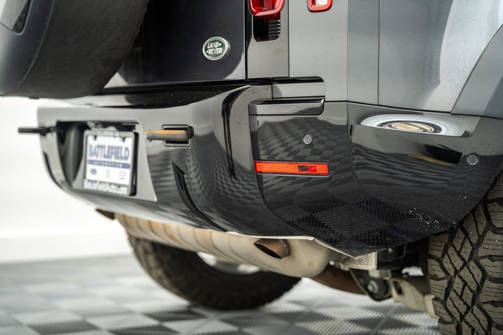 Used 2022 Land Rover Defender 110 X-Dynamic HSE AWD/4WD image 6