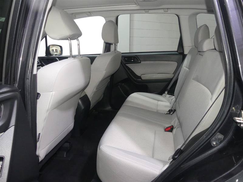 Used 2018 Subaru Forester 2.5i Premium AWD/4WD image 27