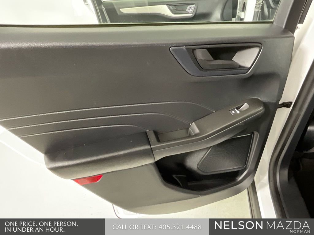 Used 2021 Ford Escape S image 18