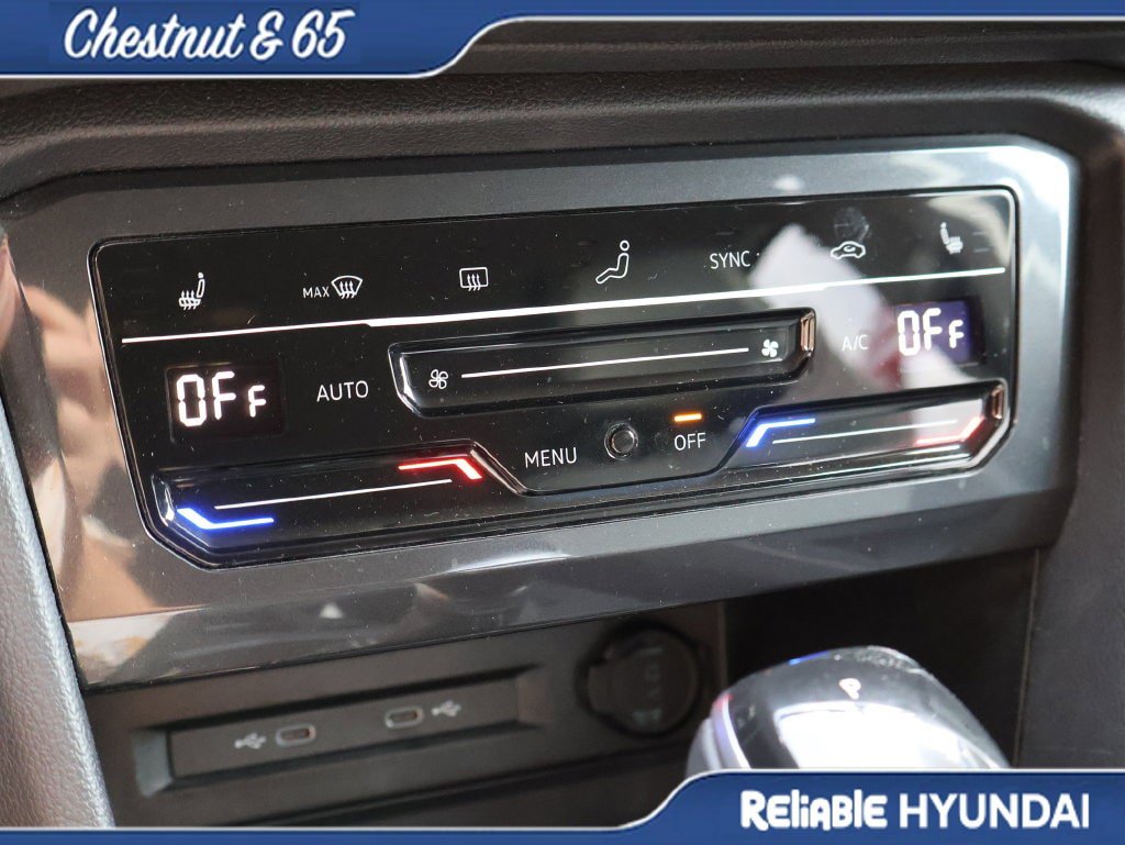 Used 2023 Volkswagen Tiguan SE FWD image 37