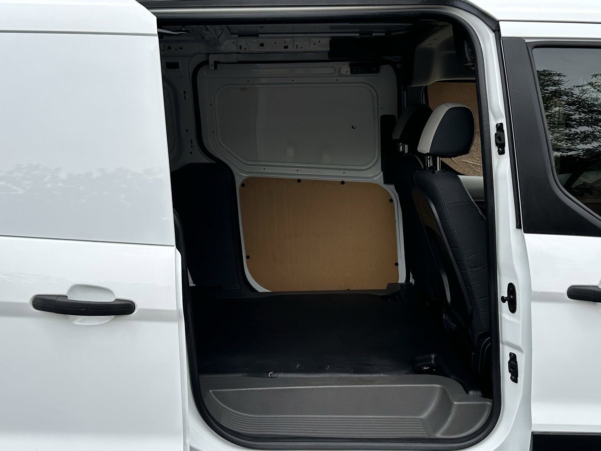 Used 2020 Ford Transit Connect XLT FWD image 36