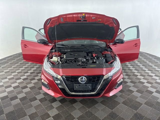 Used 2019 Nissan Altima 2.5 SR w/ SR Premium Package FWD image 11