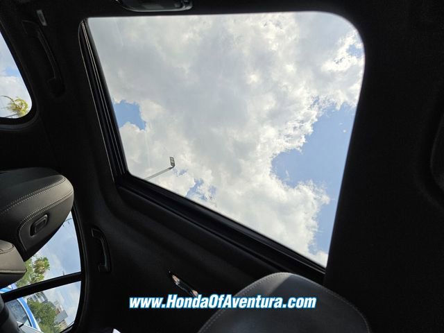 Used 2022 BMW 330e w/ Driving Assistance Package image 17