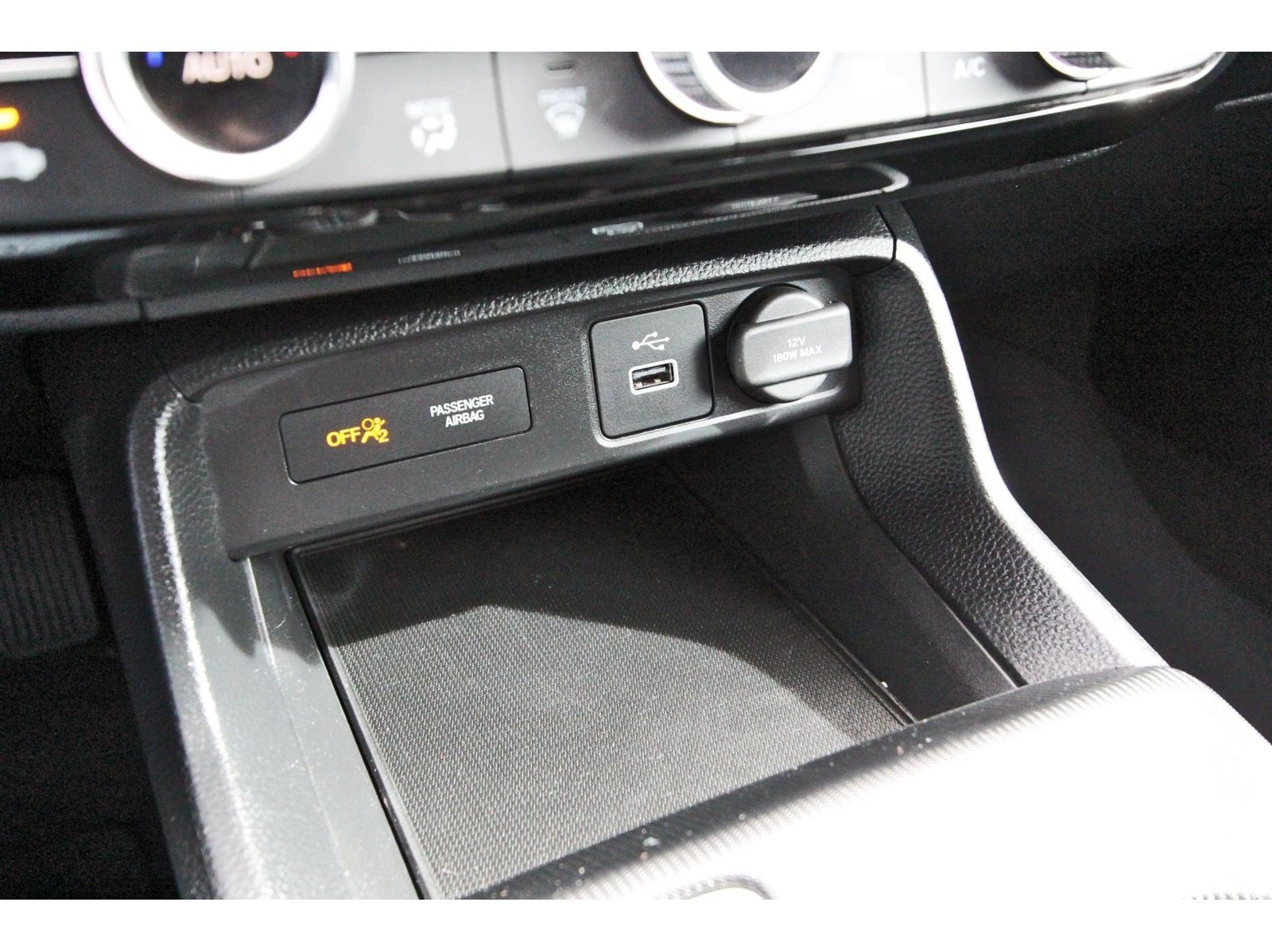 Used 2024 Honda Civic EX-L image 27