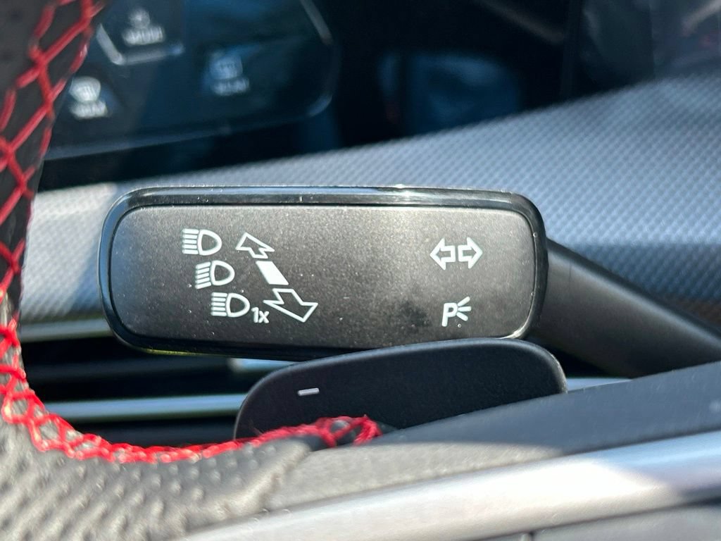 New 2026 Volkswagen GTI SE FWD image 28