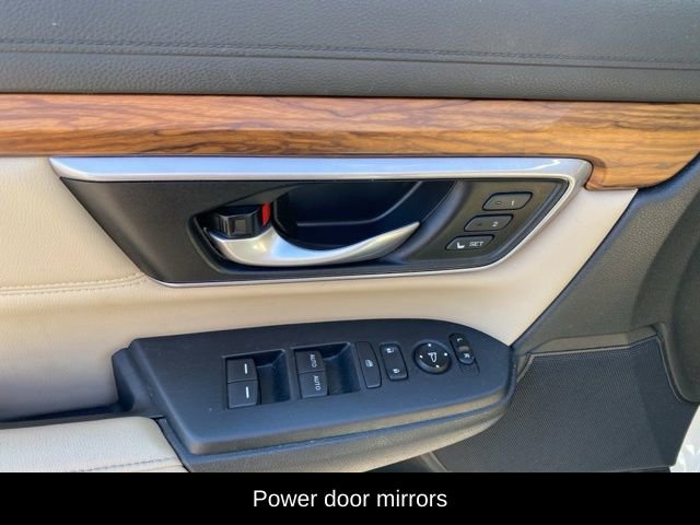 Used 2017 Honda CR-V Touring image 15