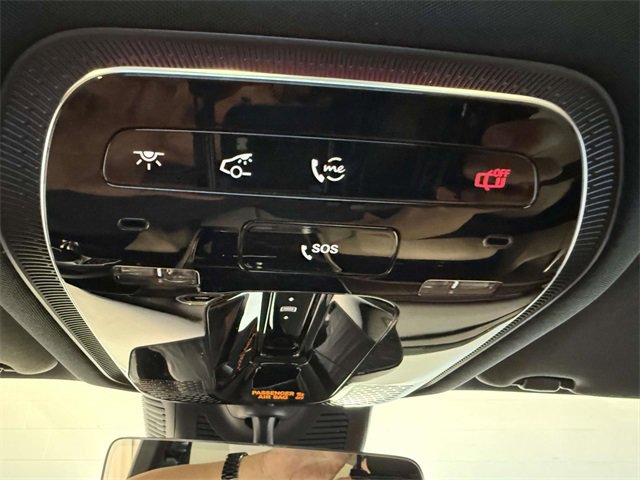 Used 2025 Mercedes-Benz GLC 300 4MATIC image 25