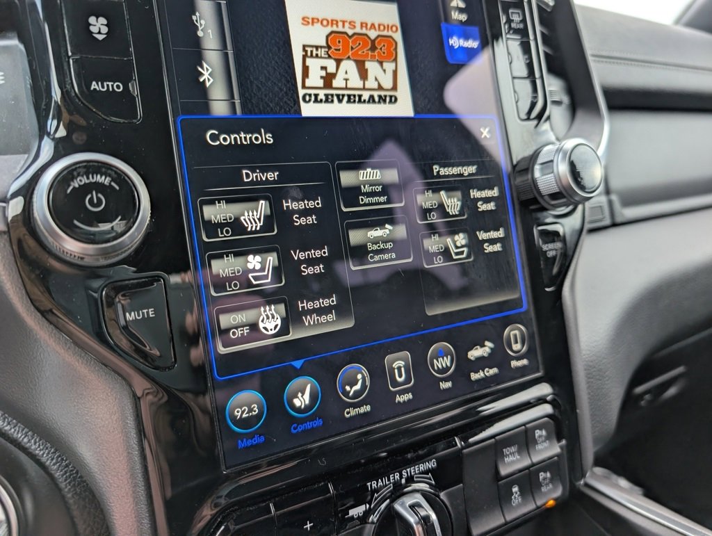 Used 2021 RAM 1500 Laramie w/ Sport Appearance Package image 28