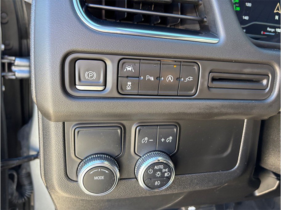 Used 2022 GMC Yukon XL SLE w/ Gmc Pro Safety Plus Package image 33