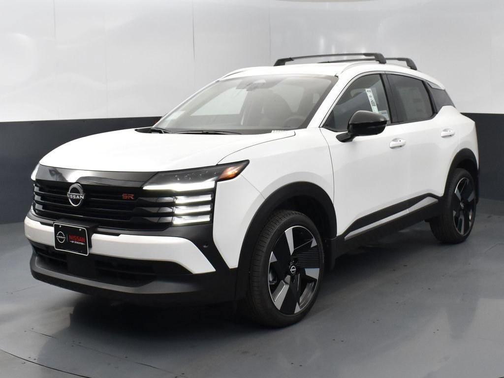 New 2026 Nissan Kicks SR w/ Cold Weather Package AWD/4WD image 3