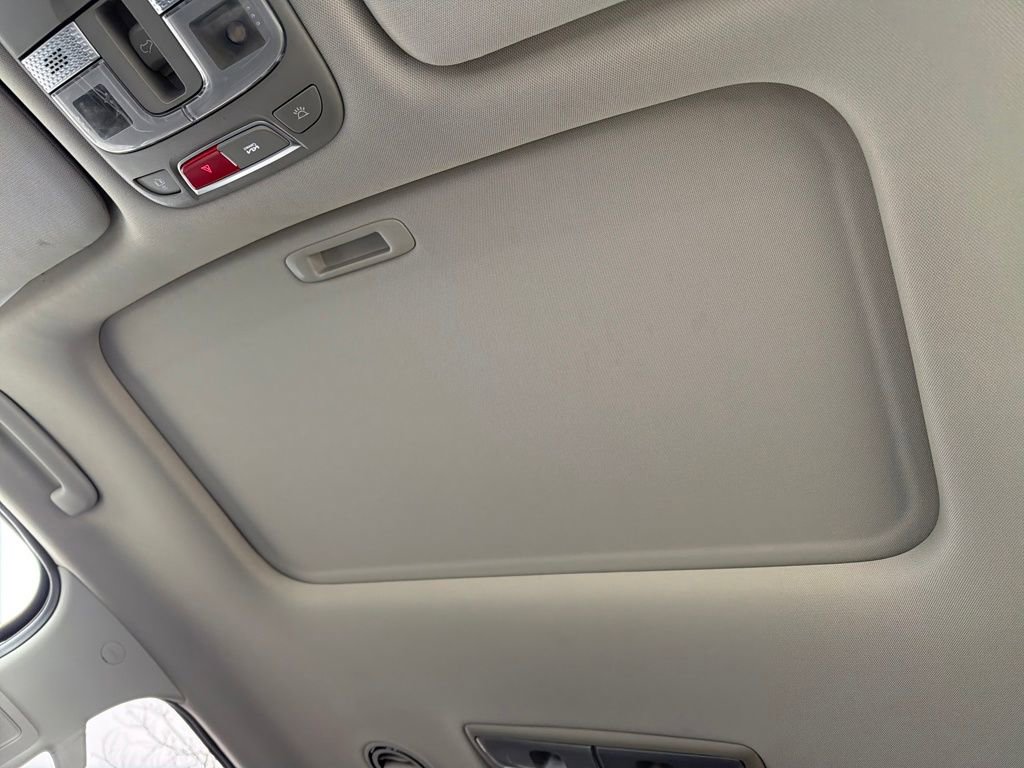 Used 2025 Kia Telluride S image 24