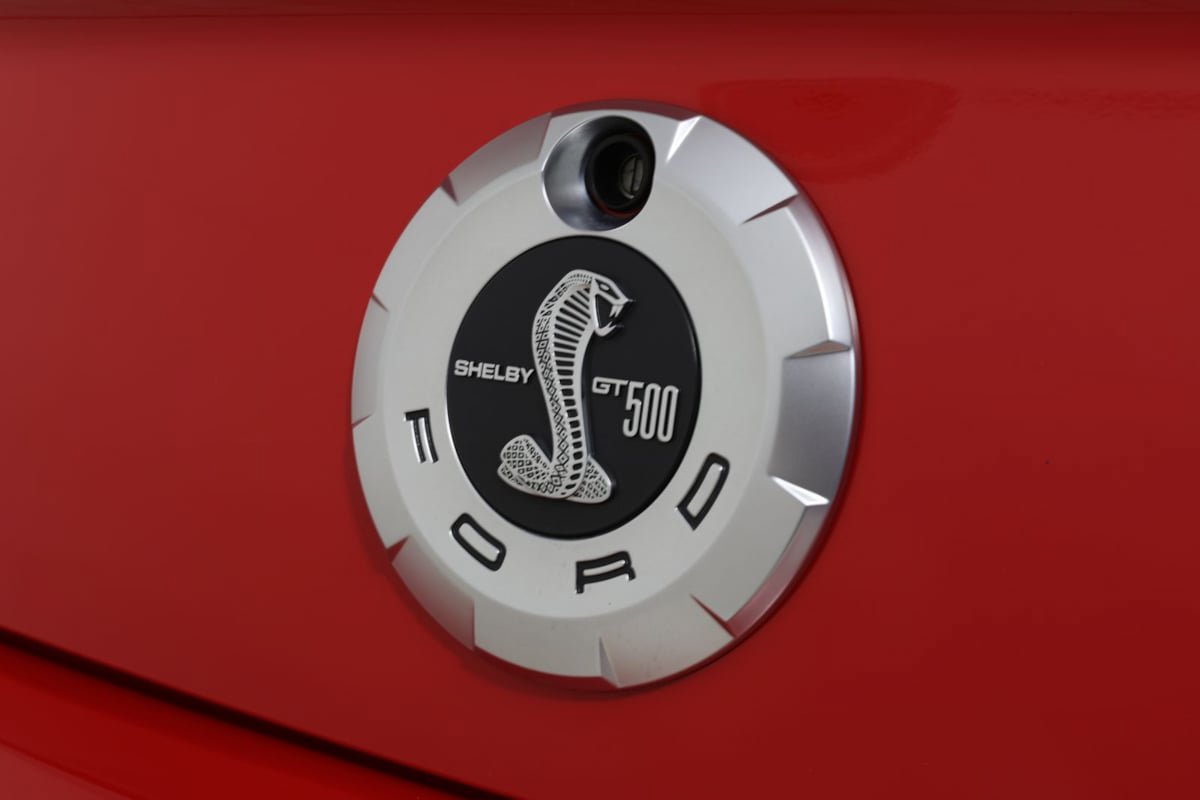 Used 2007 Ford Mustang Shelby GT500 RWD image 29