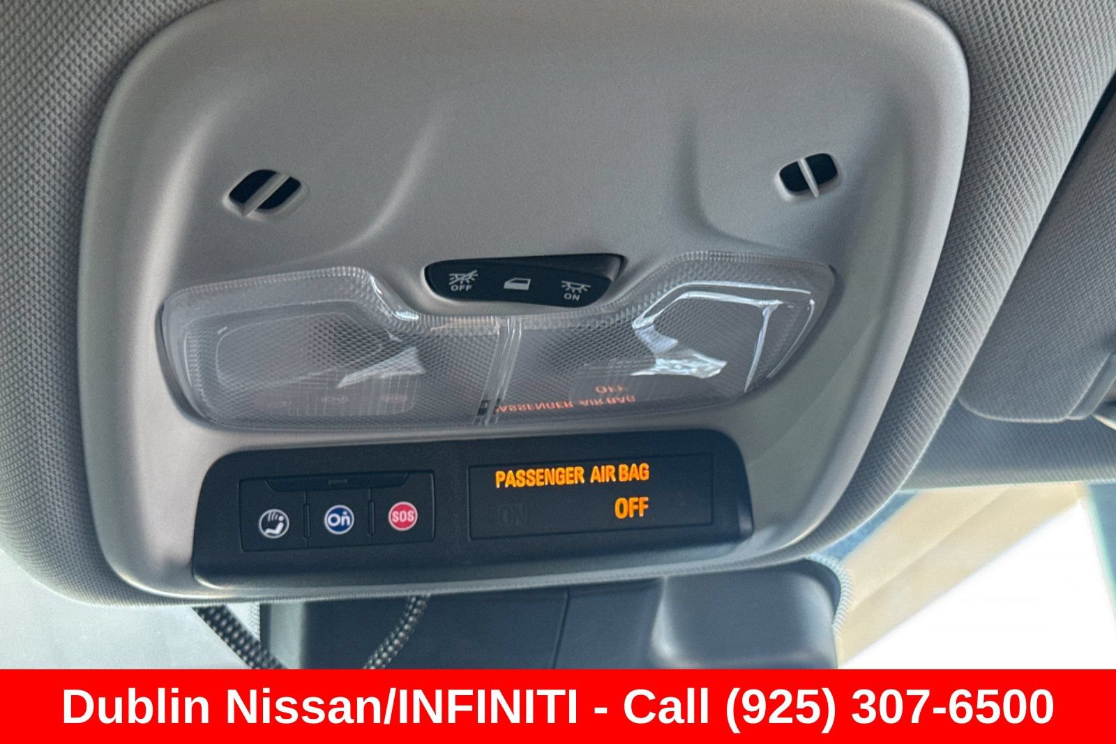 Used 2023 Chevrolet Bolt EUV LT FWD image 25