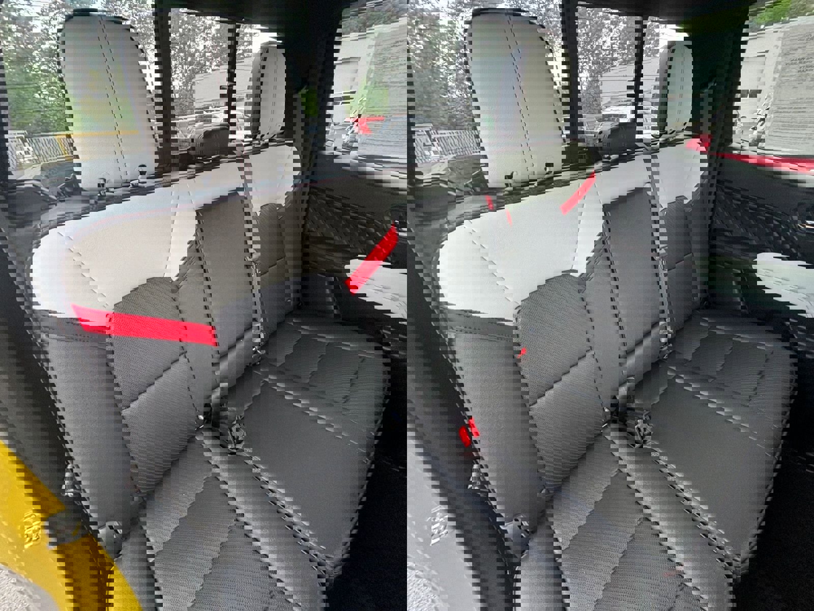 Used 2023 GMC Canyon AT4X w/ Edition 1 AWD/4WD image 18