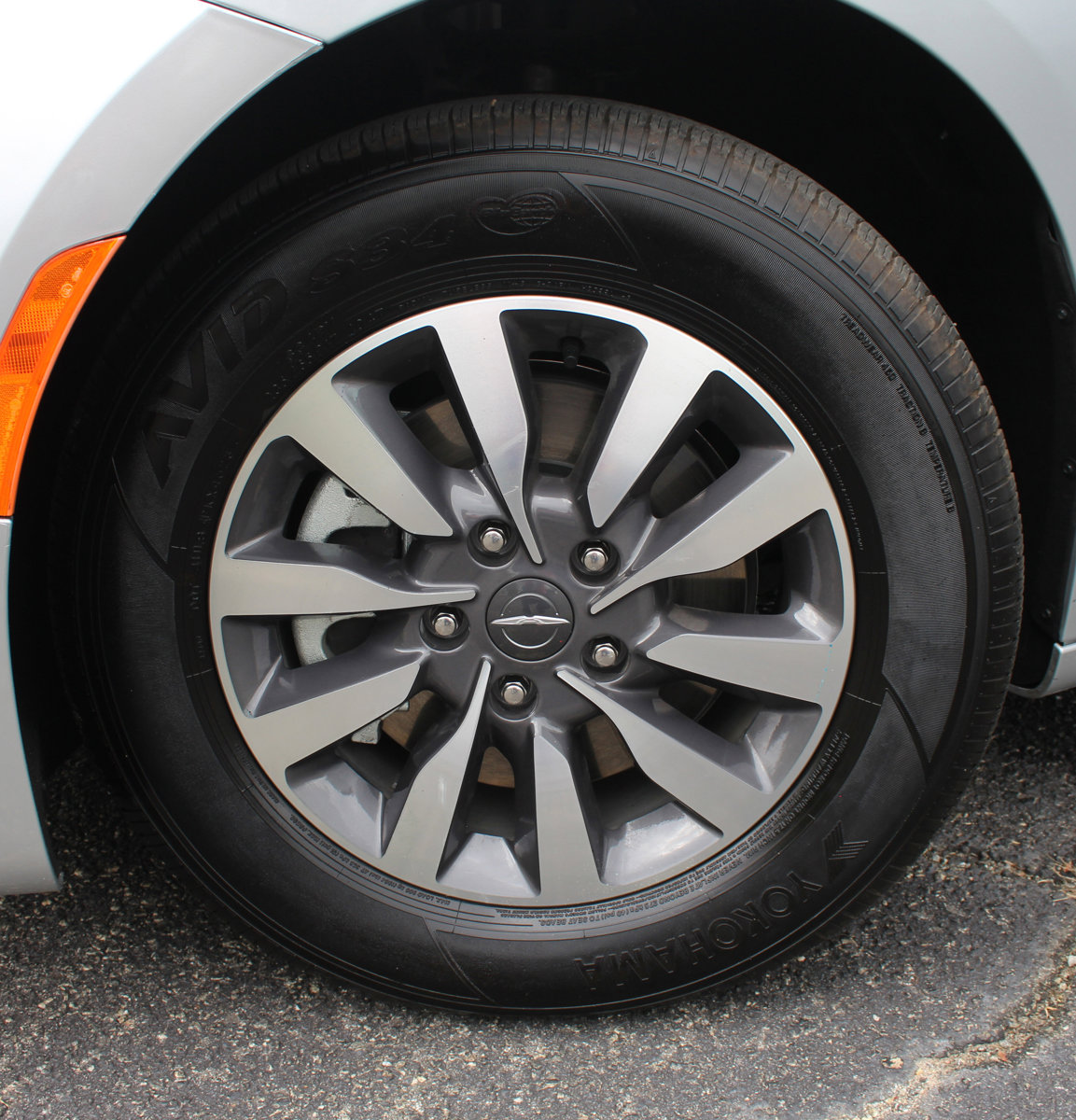 Used 2024 Chrysler Pacifica Select image 59