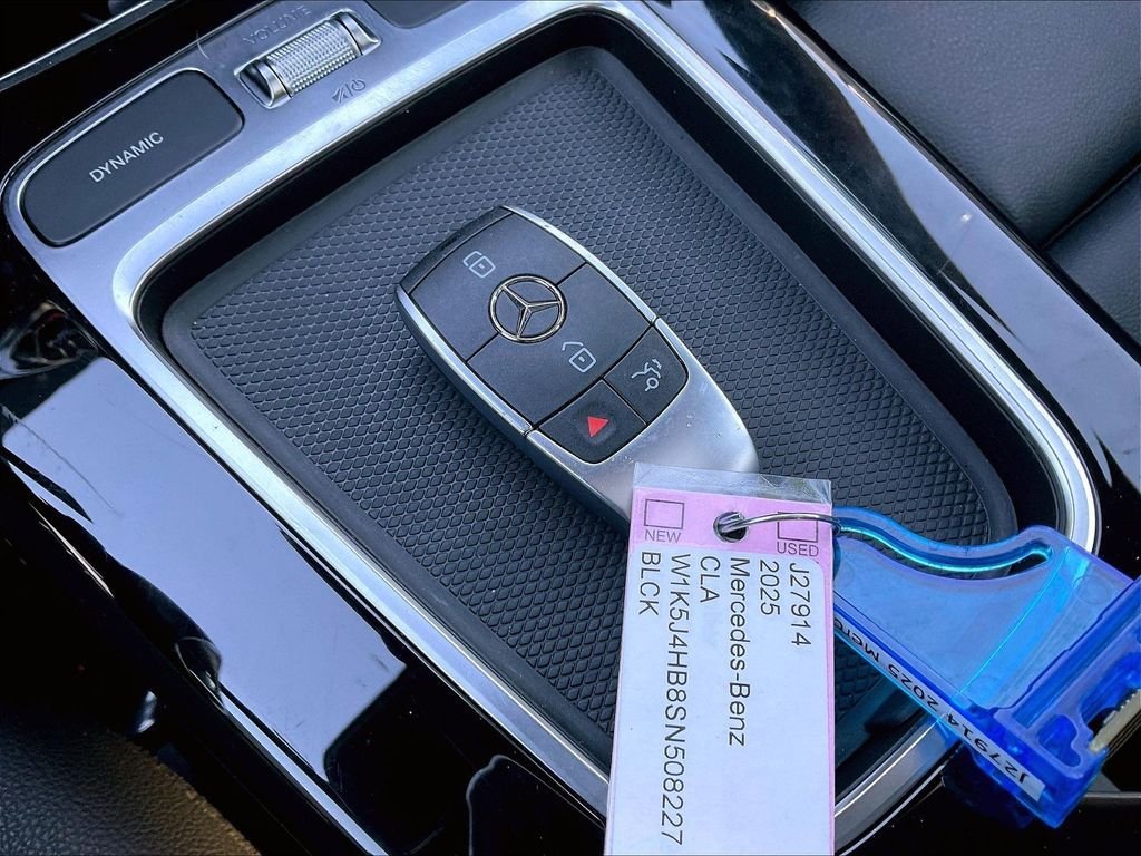 Used 2025 Mercedes-Benz CLA 250 4MATIC image 28