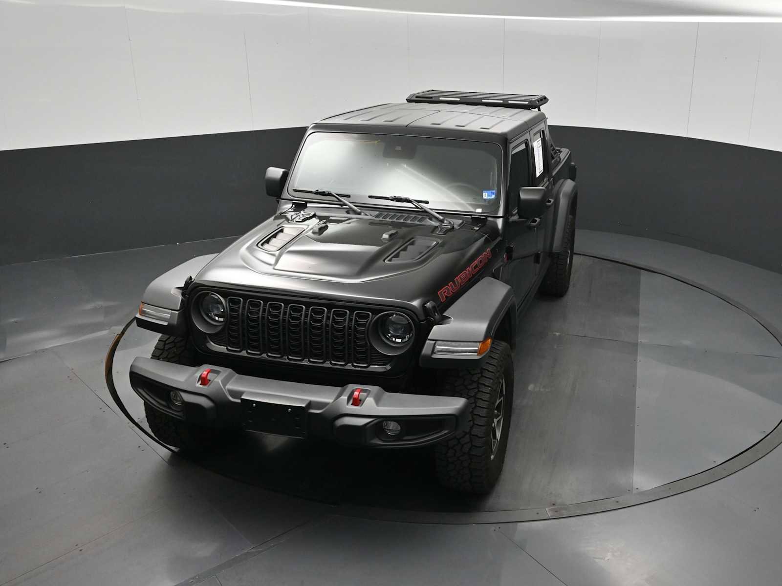 Used 2024 Jeep Gladiator Rubicon w/ Convenience Group image 17