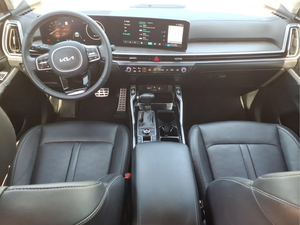 Used 2024 Kia Sorento SX AWD/4WD image 18