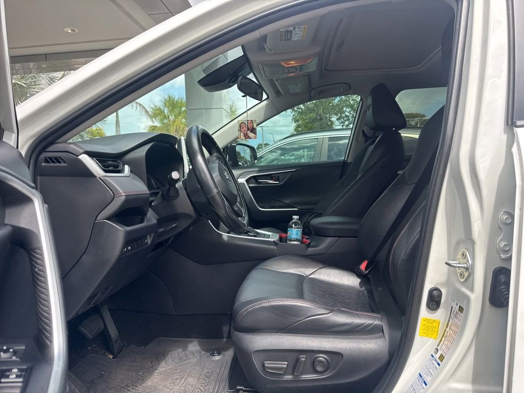 Used 2020 Toyota RAV4 TRD Off-Road image 5