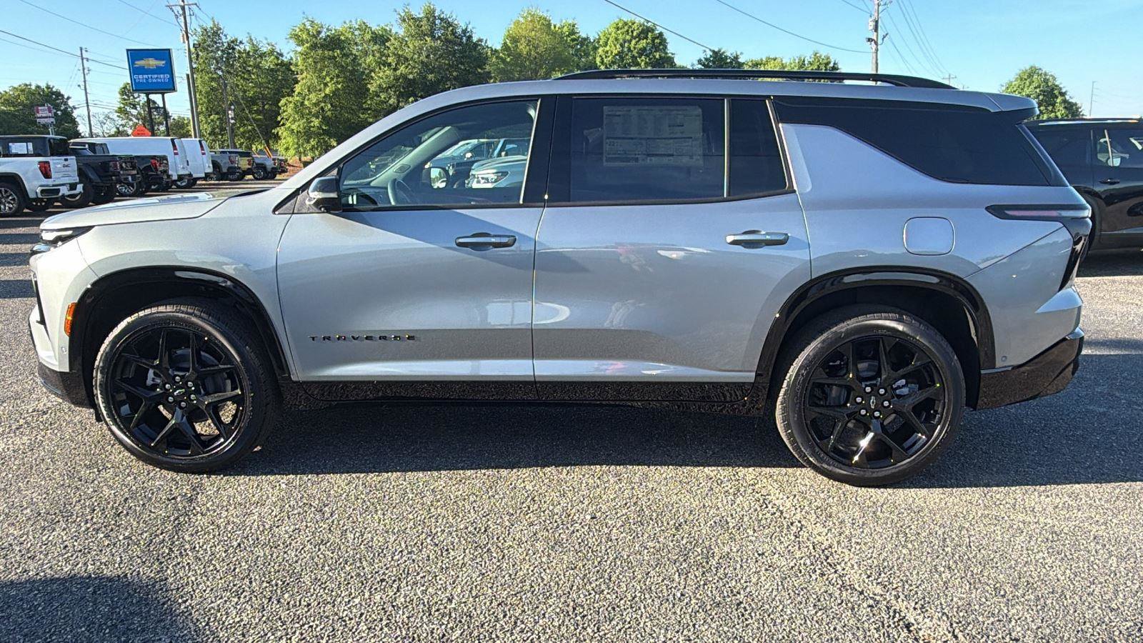 New 2026 Chevrolet Traverse RS image 8