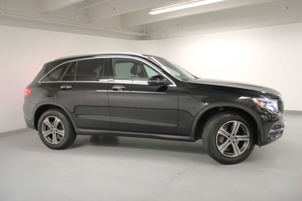 Used 2019 Mercedes-Benz GLC 300 4MATIC image 6