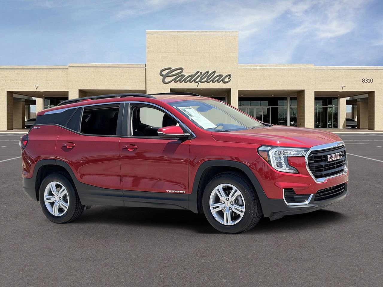 Used 2022 GMC Terrain SLE w/ Driver Convenience Package AWD/4WD image 3