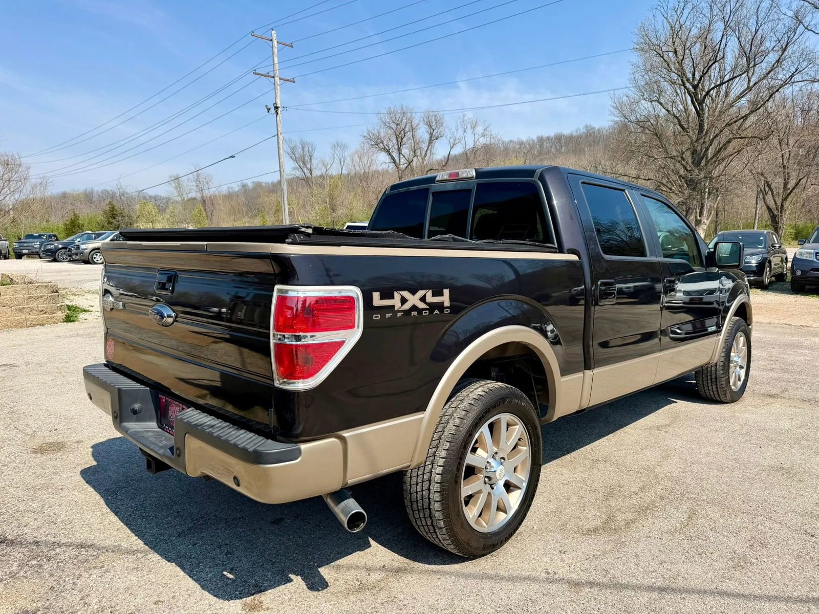 Used 2014 Ford F150 King Ranch w/ King Ranch Luxury Package image 6