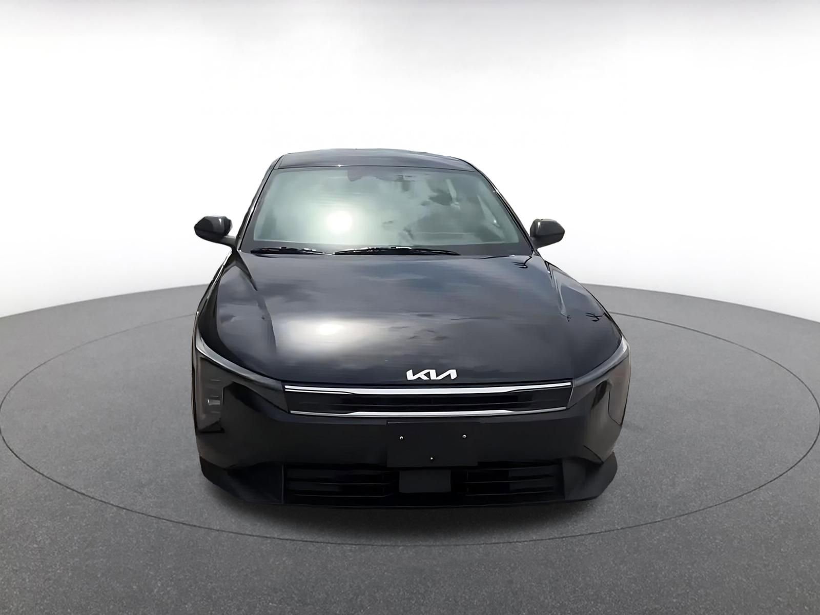 Used 2025 Kia K4 FWD image 4