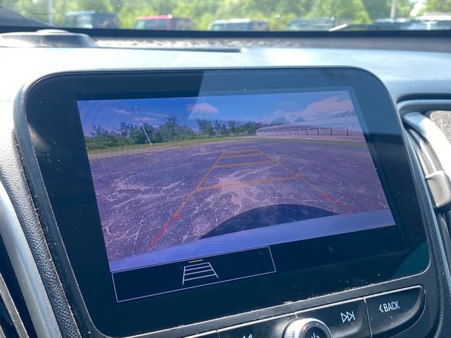 Used 2023 Chevrolet Malibu LT FWD image 21