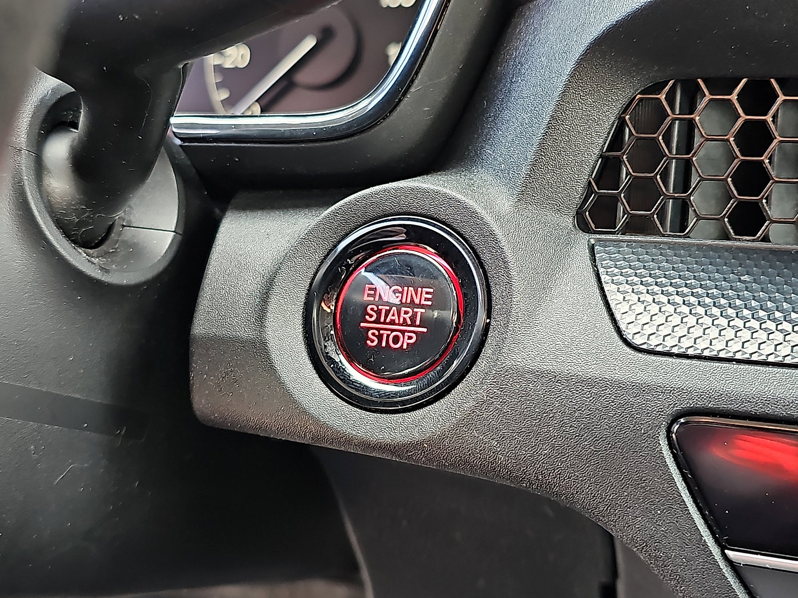 Used 2023 Honda CR-V LX image 23